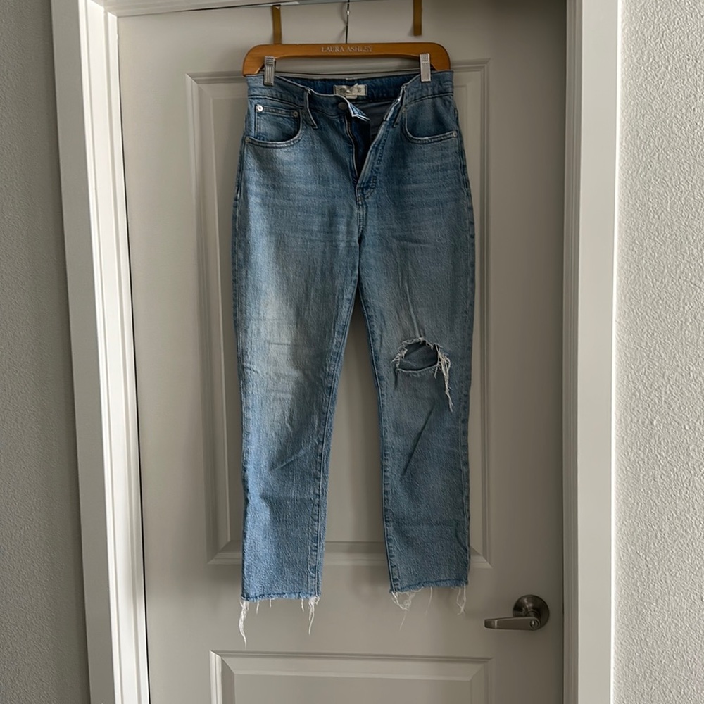 EUC - Madewell The Perfect Vintage Jean - Raw Hem/Destroyed - size 26